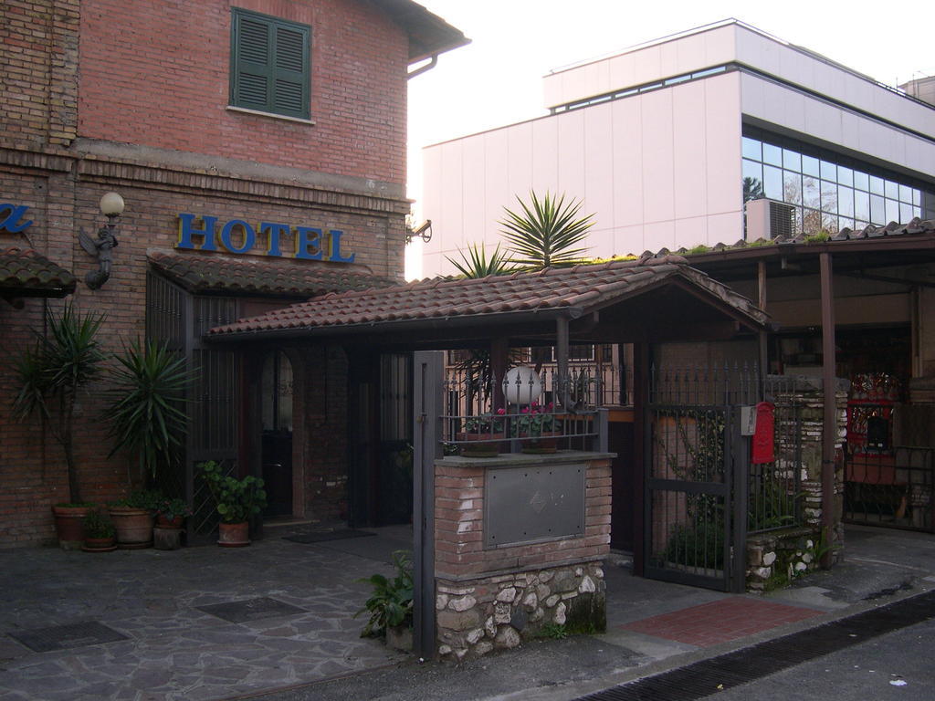 Hotel Fidene Rome Extérieur photo