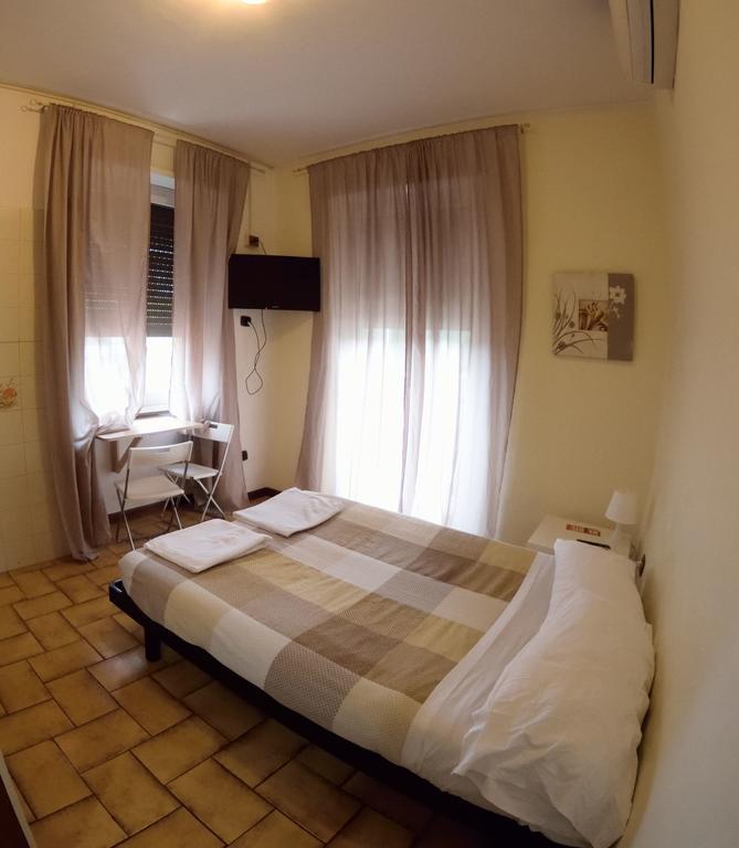 Hotel Fidene Rome Extérieur photo
