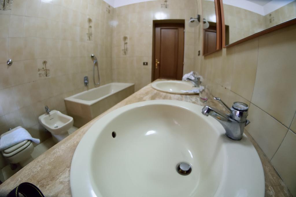Hotel Fidene Rome Extérieur photo